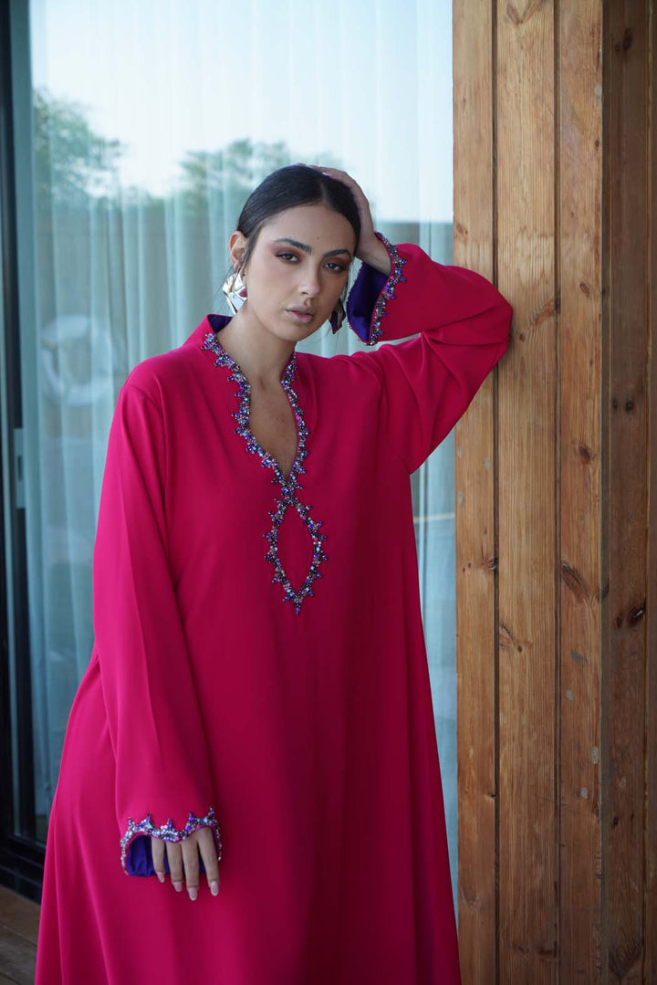 Elegant Fuchsia Jalabiya with Shimmering Collar and Sleeve Embroidery