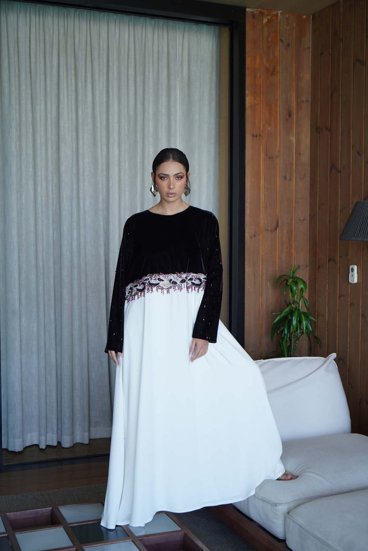 Elegant Two-Tone Velvet & White Embroidered Jalabiya