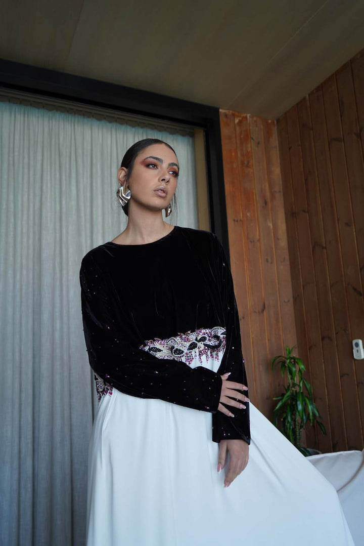 Elegant Two-Tone Velvet & White Embroidered Jalabiya