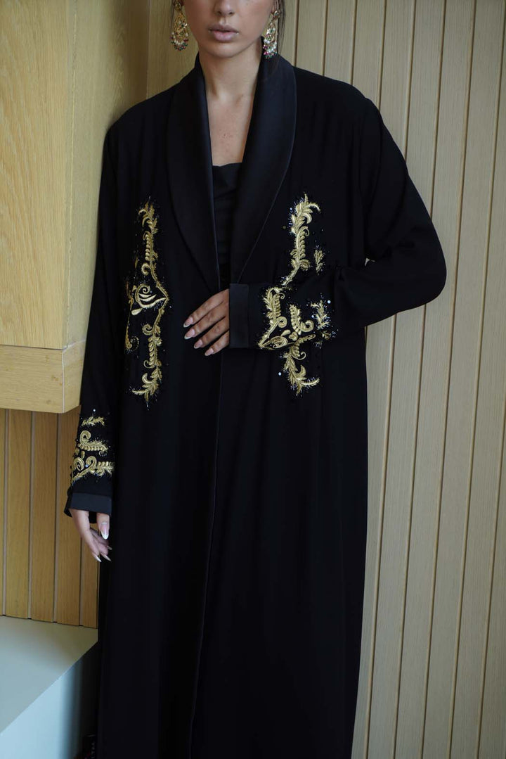 "Black Gold" Abaya: Luxurious Velvet with Royal Embroidery