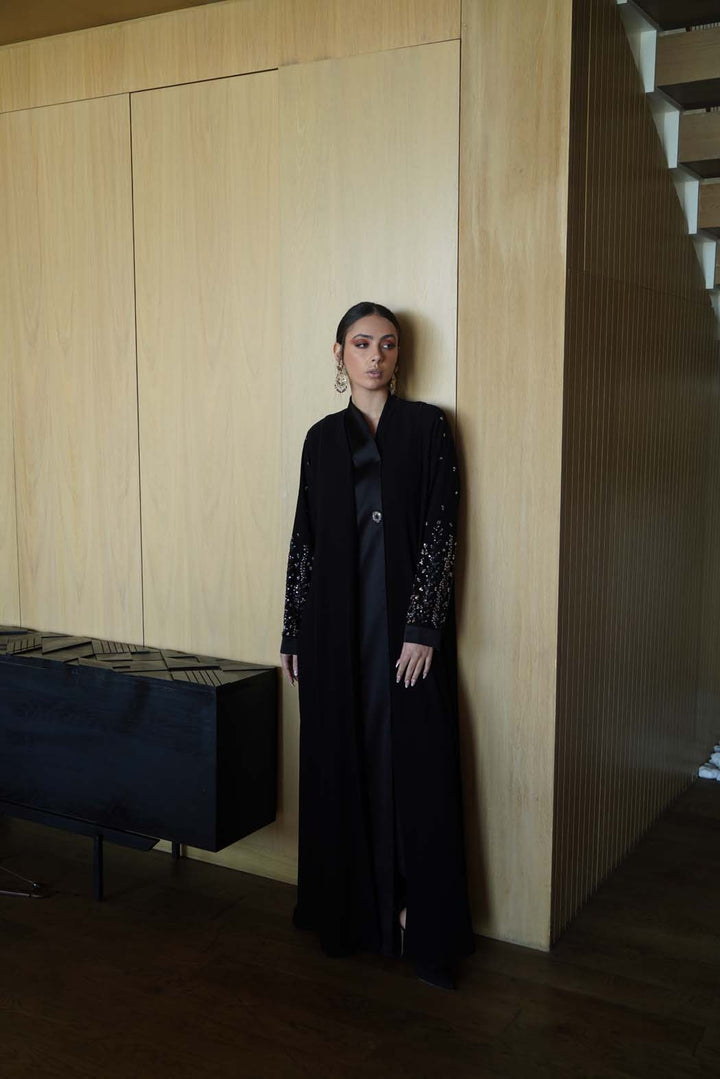 "Night Glow" Abaya: Luxurious Black Satin with Shimmering Sequin Sleeves