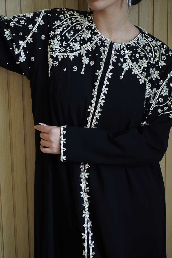 "Royal Details" Abaya: Dazzling Silver Embroidery on Luxurious Black Fabric
